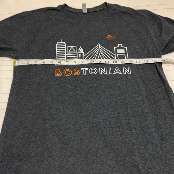 NWOT Bostonian T-Shirt - Picture 2 of 4